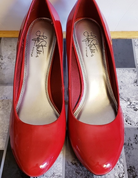 Life Stride | Shoes | Life Stride Pretty Womens High Heel Pumps | Poshmark